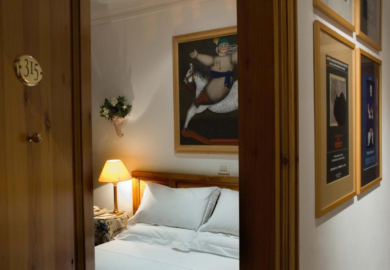 Hotel Locanda Cairoli Ρώμη Εξωτερικό φωτογραφία