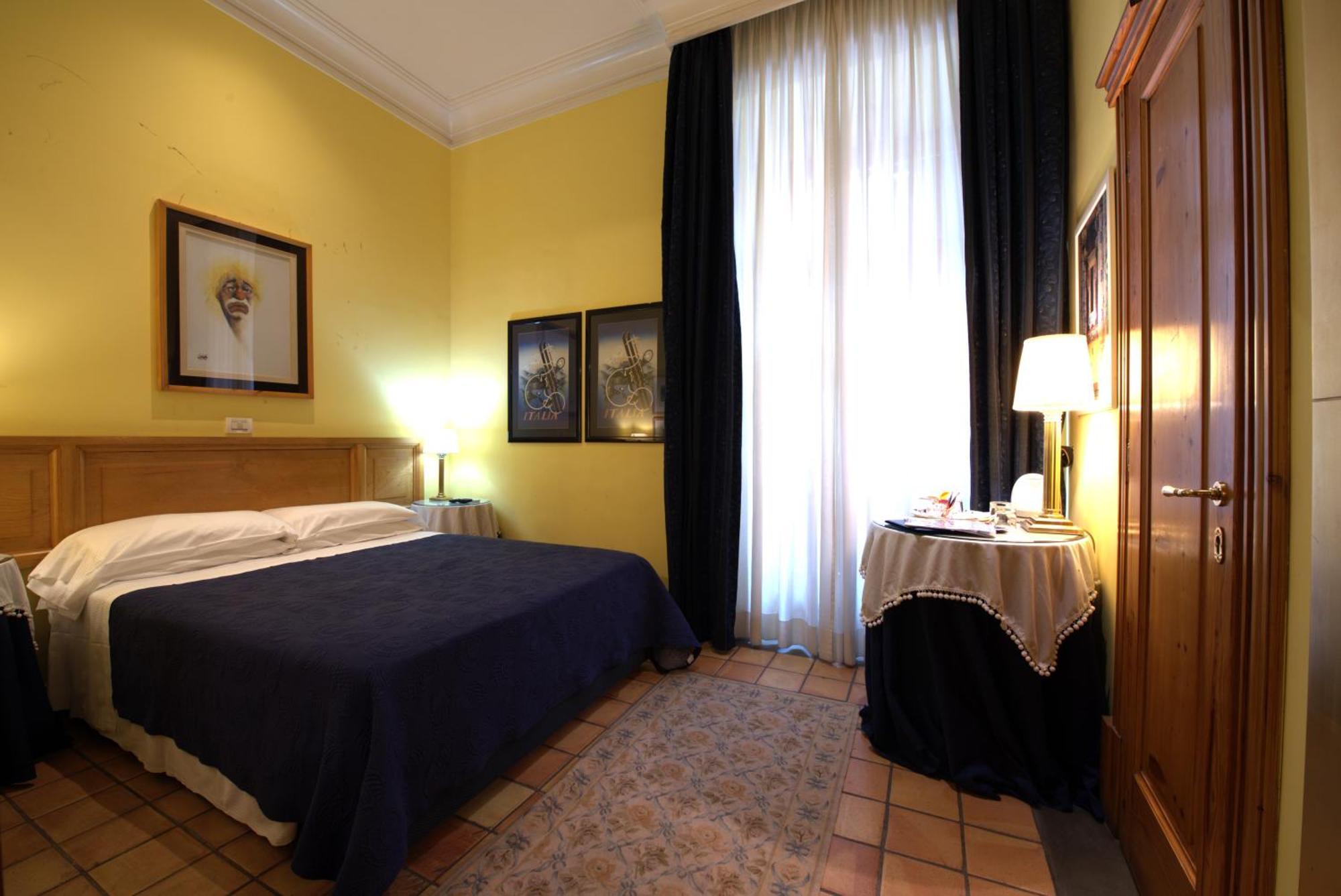 Hotel Locanda Cairoli Ρώμη Εξωτερικό φωτογραφία